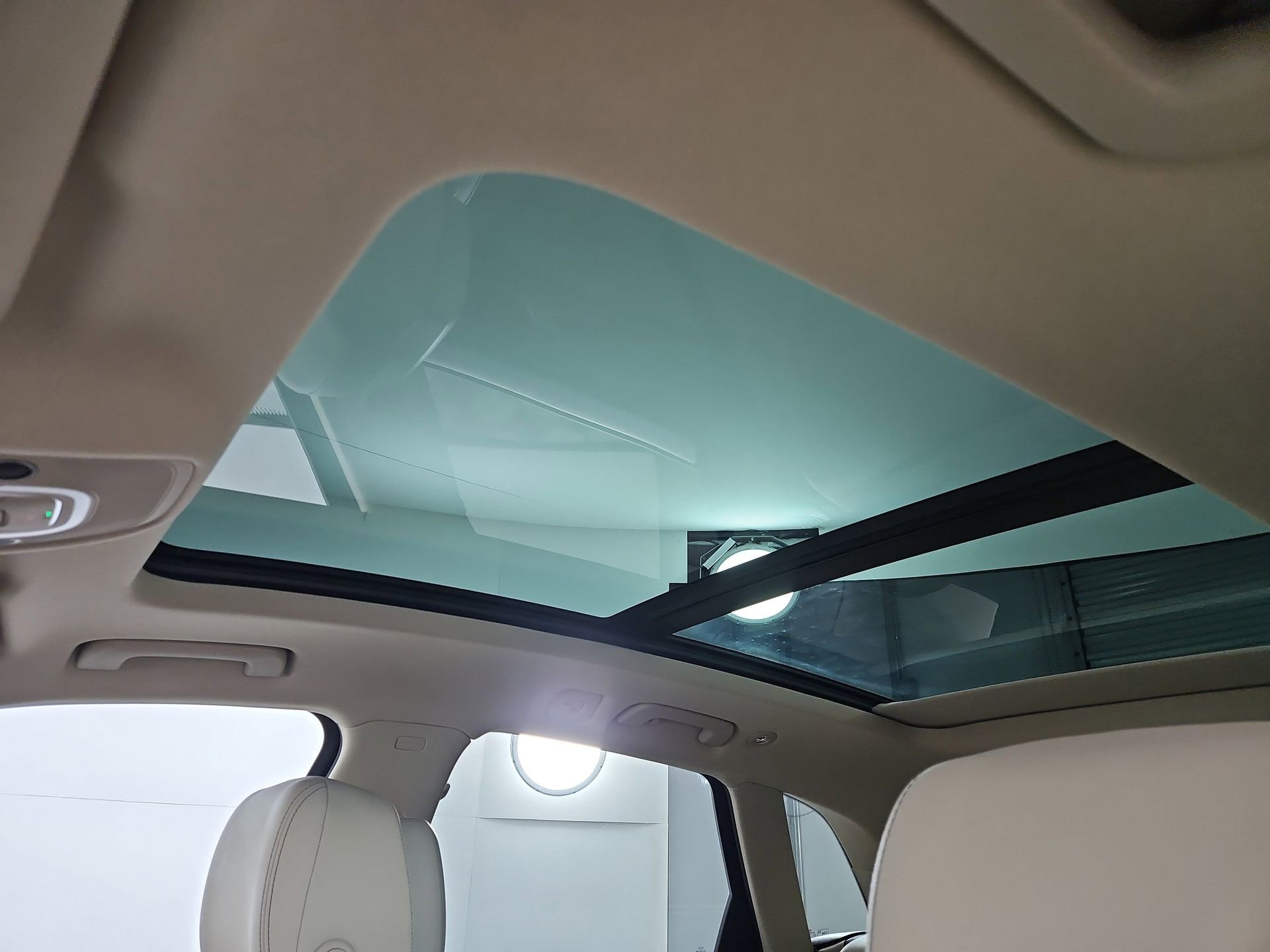 Certified 2025 Audi Q5 2.0T Premium w/ Convenience Plus Package image 40