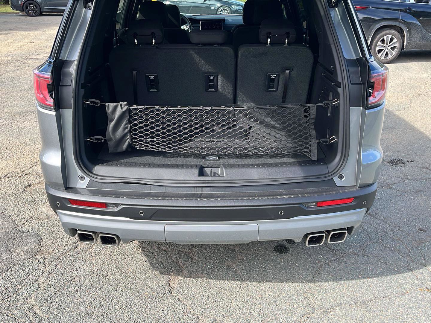 New 2026 GMC Acadia Elevation image 10