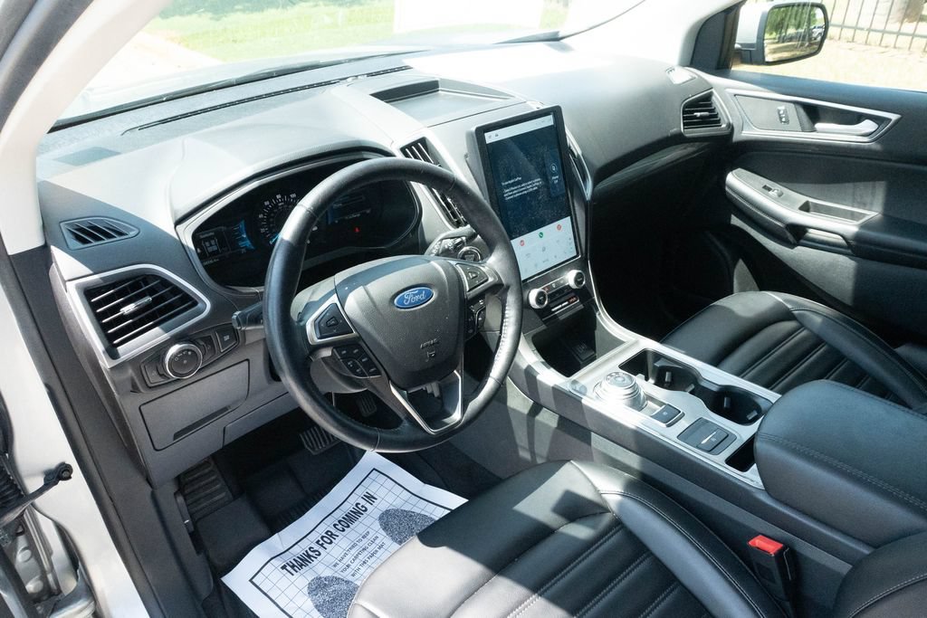 Used 2023 Ford Edge SEL AWD/4WD image 17