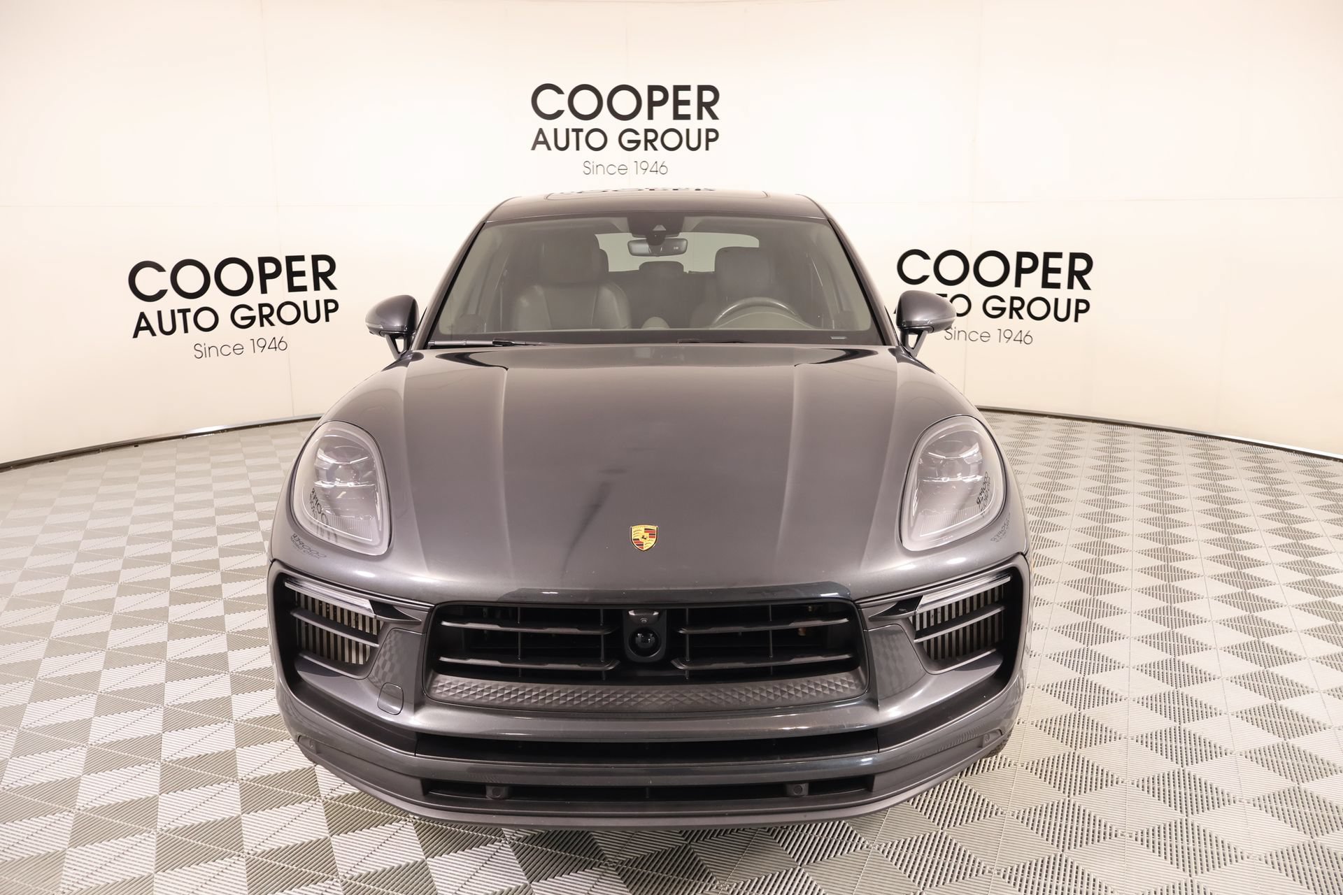 Used 2023 Porsche Macan S AWD/4WD image 9