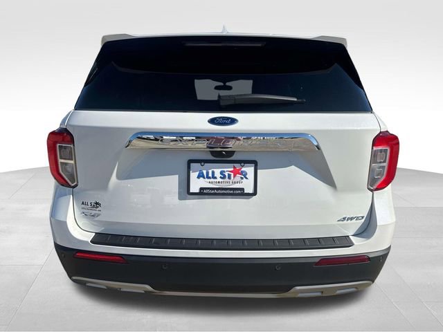 Used 2023 Ford Explorer XLT w/ Equipment Group 202A image 7