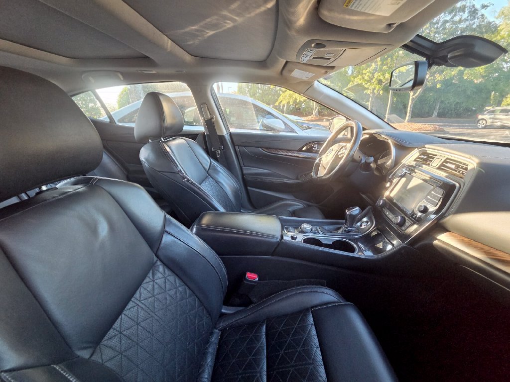 Used 2016 Nissan Maxima Platinum FWD image 11