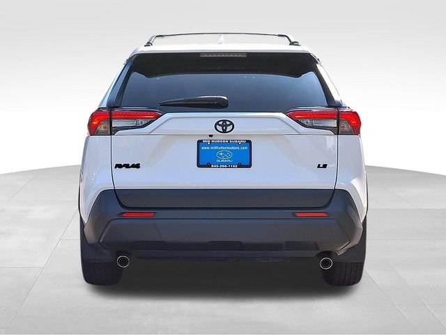 Used 2020 Toyota RAV4 LE w/ Carpet Mat Package FWD image 5