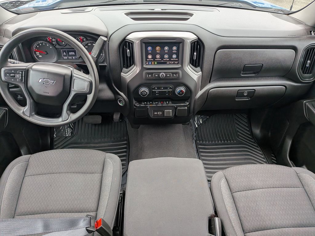 Used 2024 Chevrolet Silverado 1500 Custom w/ Dark Appearance Package AWD/4WD image 15