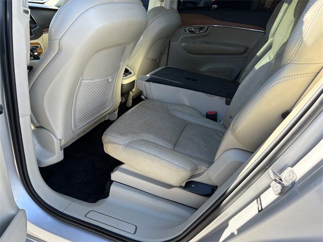 Used 2018 Volvo XC90 T6 Inscription w/ Convenience Package image 21