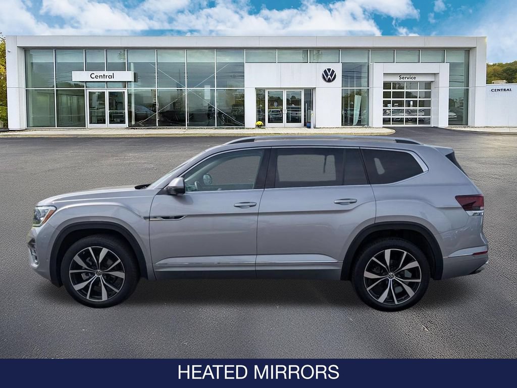 Used 2025 Volkswagen Atlas SEL Premium R-Line AWD/4WD image 5