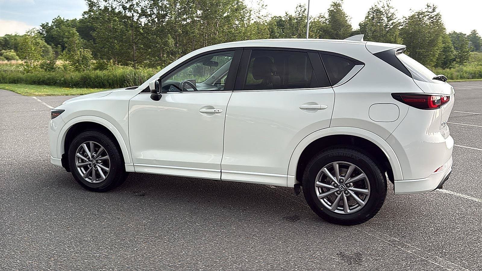 Used 2024 MAZDA CX-5 AWD 2.5 S w/ Select Package image 11