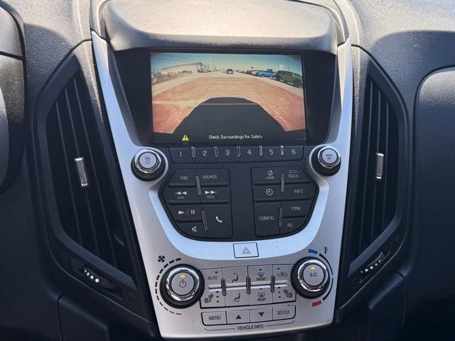 Used 2017 Chevrolet Equinox LT w/ Convenience Package image 16