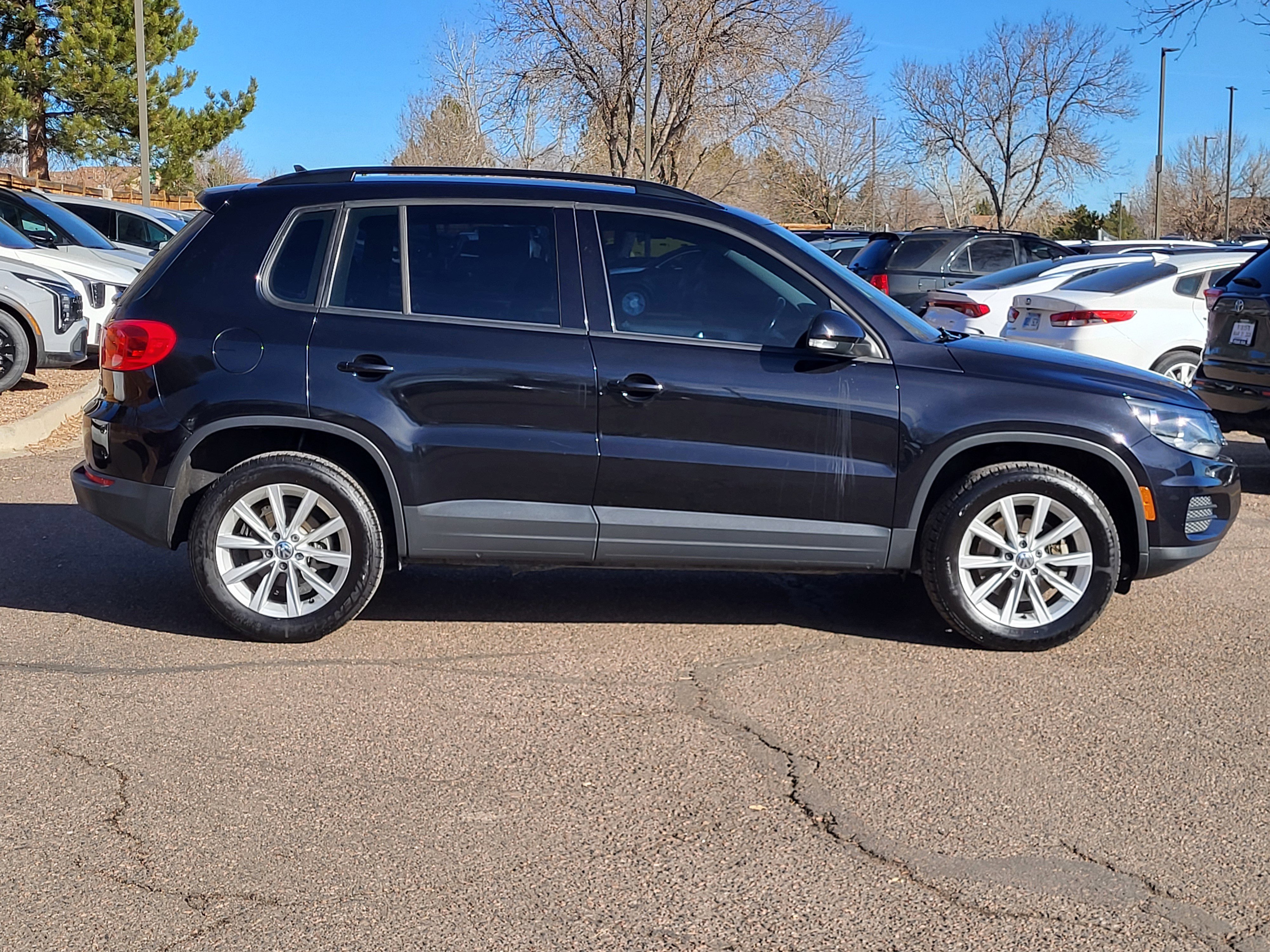 Used 2018 Volkswagen Tiguan Limited image 2