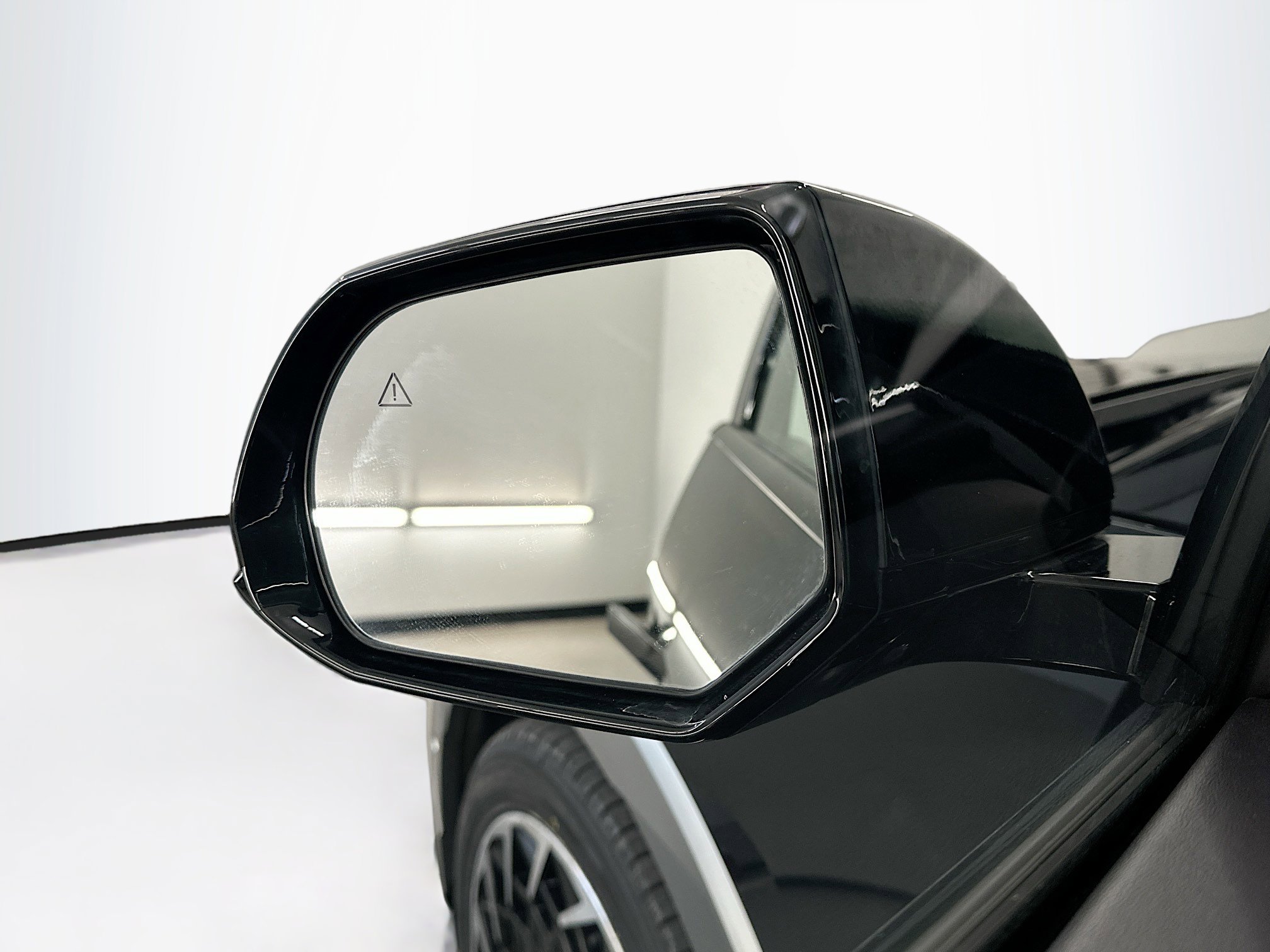 Used 2023 Hyundai Ioniq 5 Limited w/ Cargo Package image 16