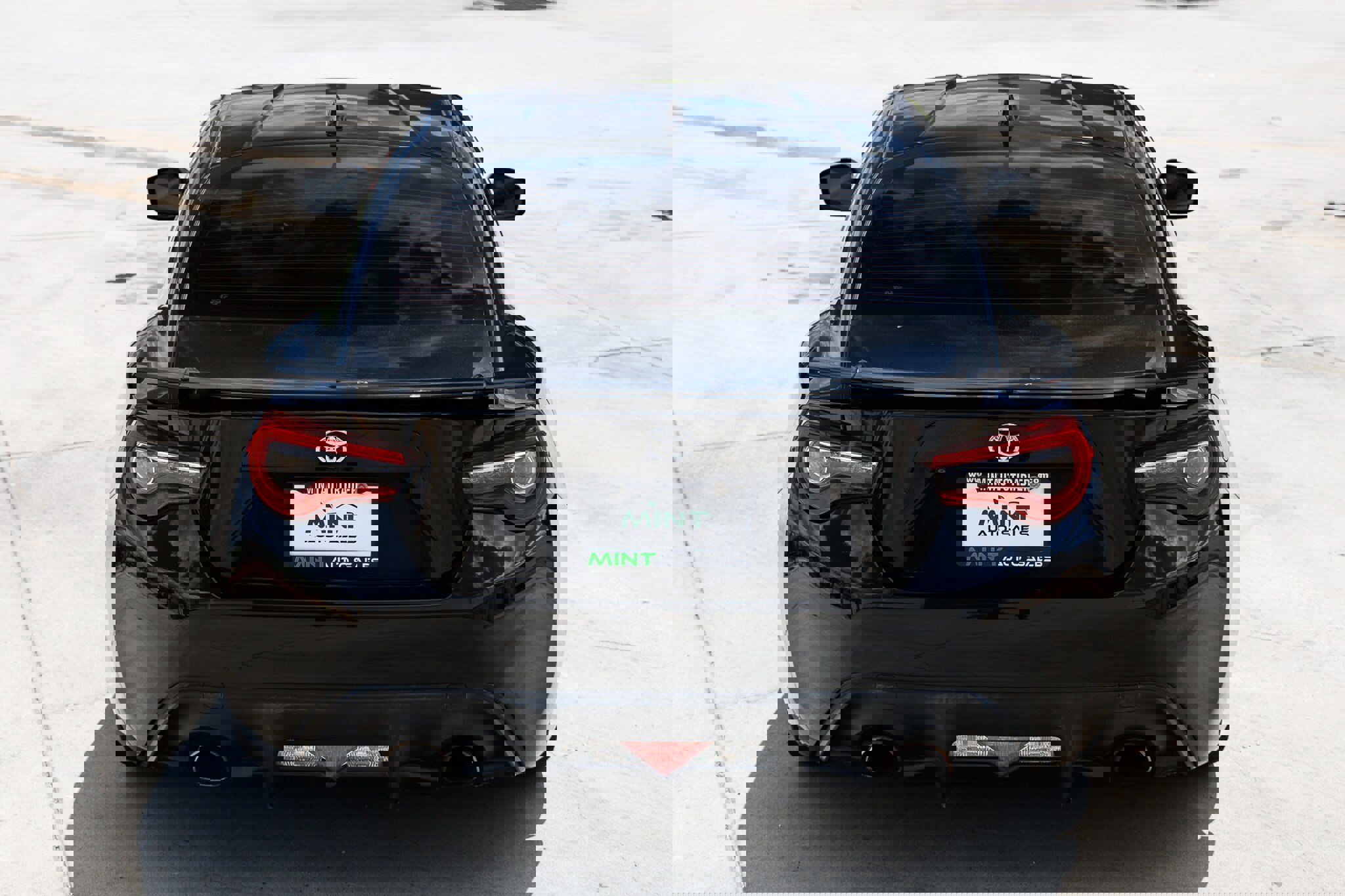 Used 2019 Toyota 86 RWD image 11