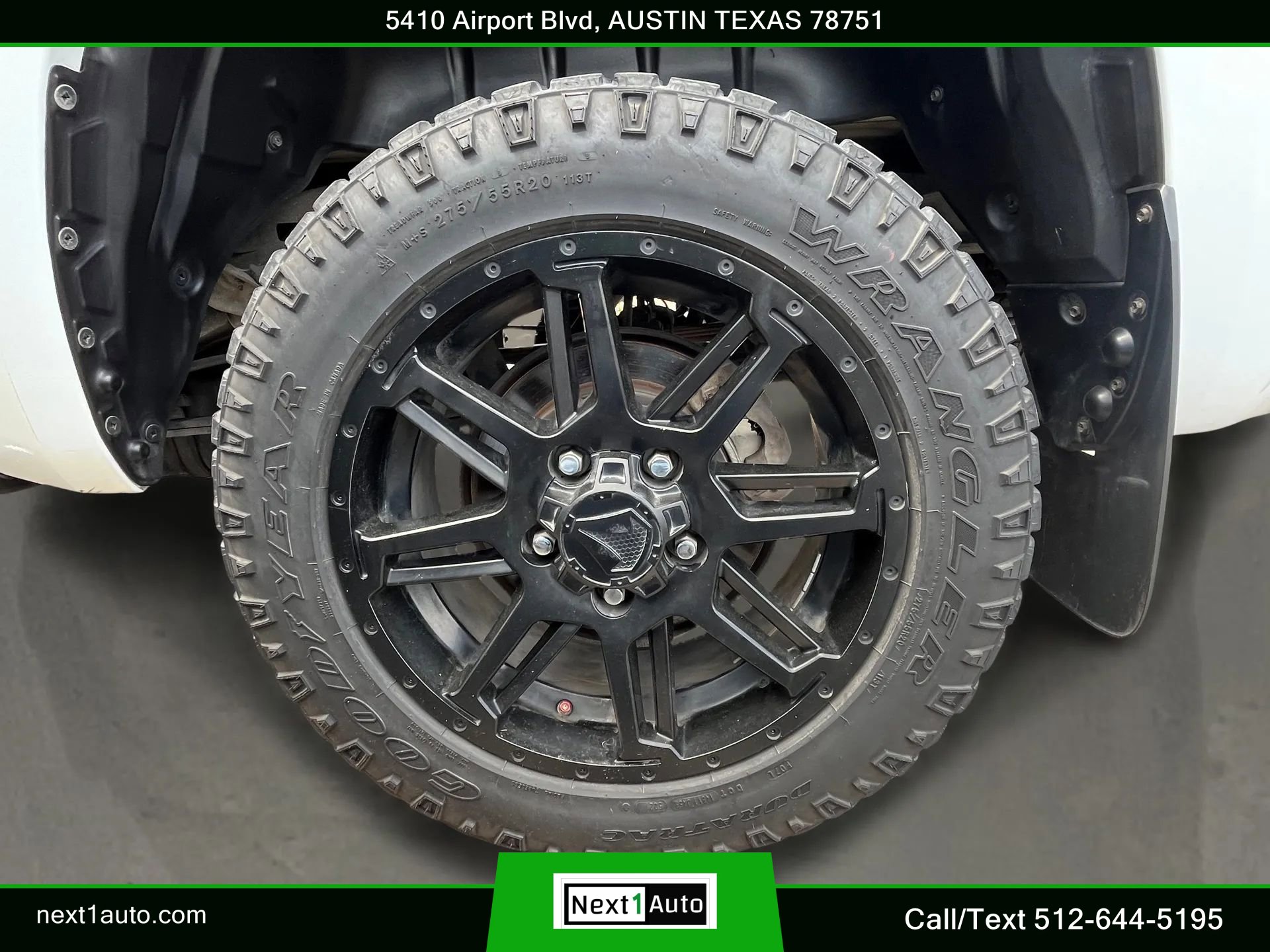 Used 2018 Toyota Tundra SR5 w/ SR5 Upgrade Package RWD image 32