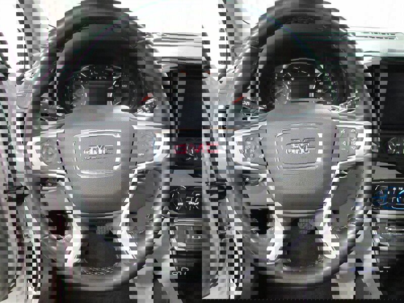 Used 2023 GMC Terrain SLT image 20