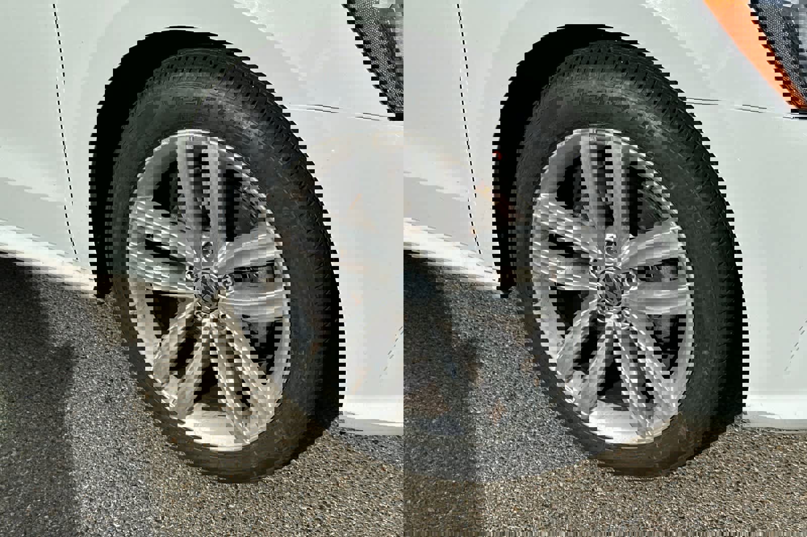 Used 2019 Volkswagen Passat 2.0T Wolfsburg image 12