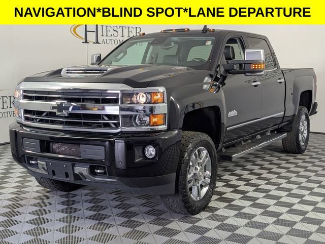 Used 2018 Chevrolet Silverado 2500 High Country w/ Duramax Plus Package image 4