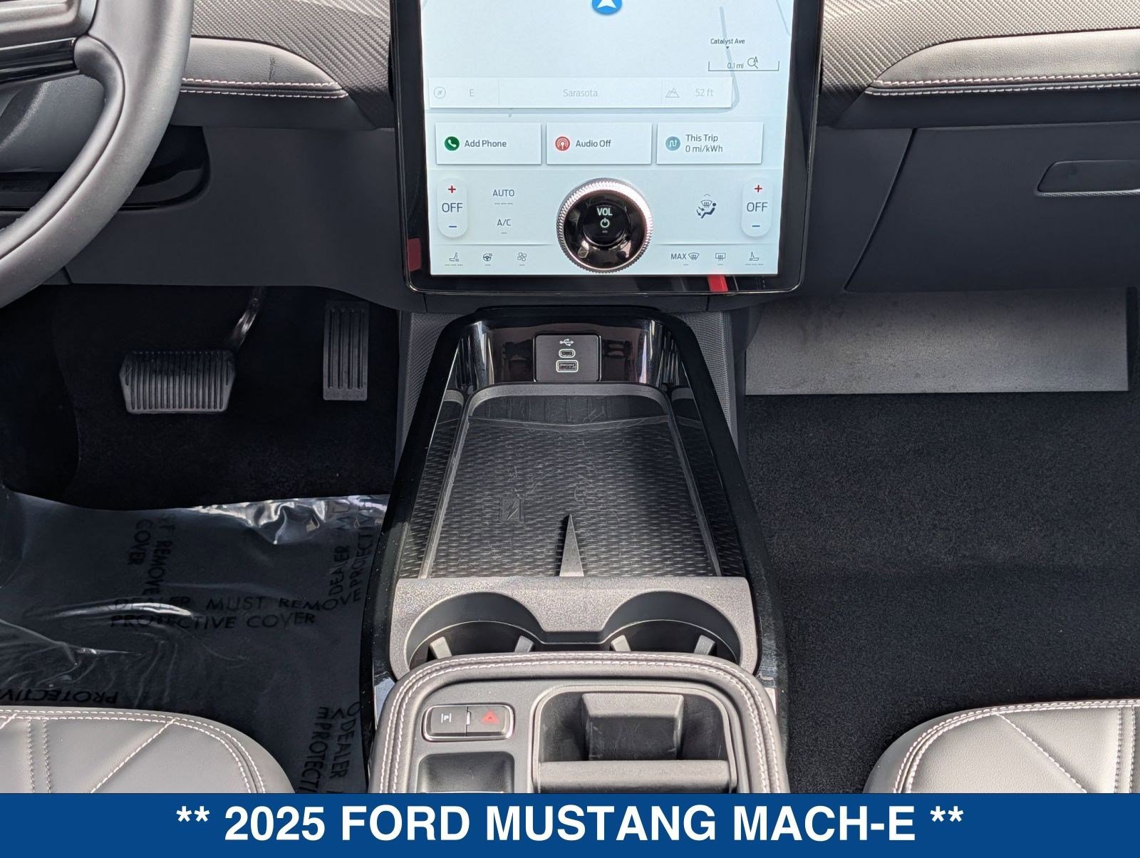 Certified 2025 Ford Mustang Mach-E Select w/ Comfort Package Lite image 18