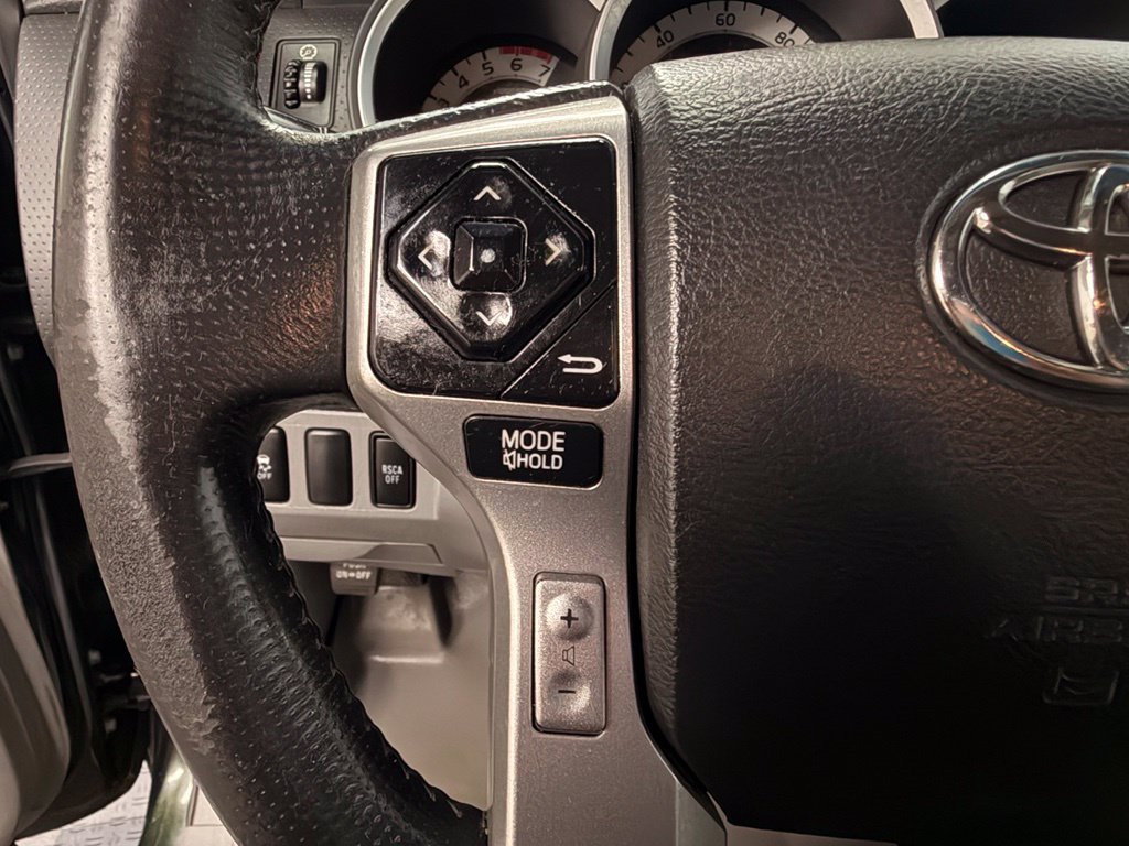 Used 2014 Toyota Tacoma 4x4 Double Cab w/ SR5 Package image 19