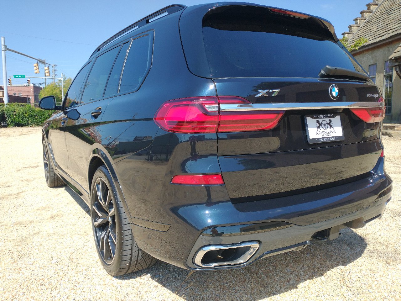 Used 2019 BMW X7 xDrive50i w/ Dynamic Handling Package image 19