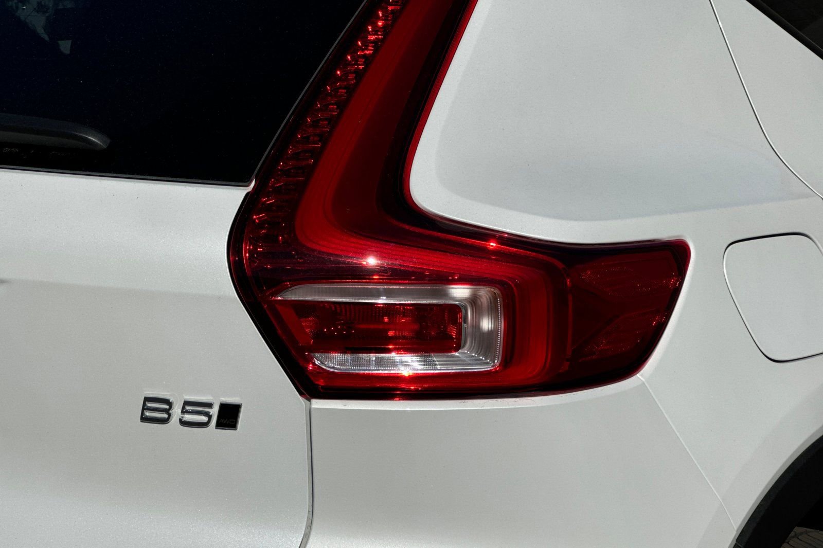 New 2026 Volvo XC40 B5 Plus w/ Protection Package Premier AWD/4WD image 24