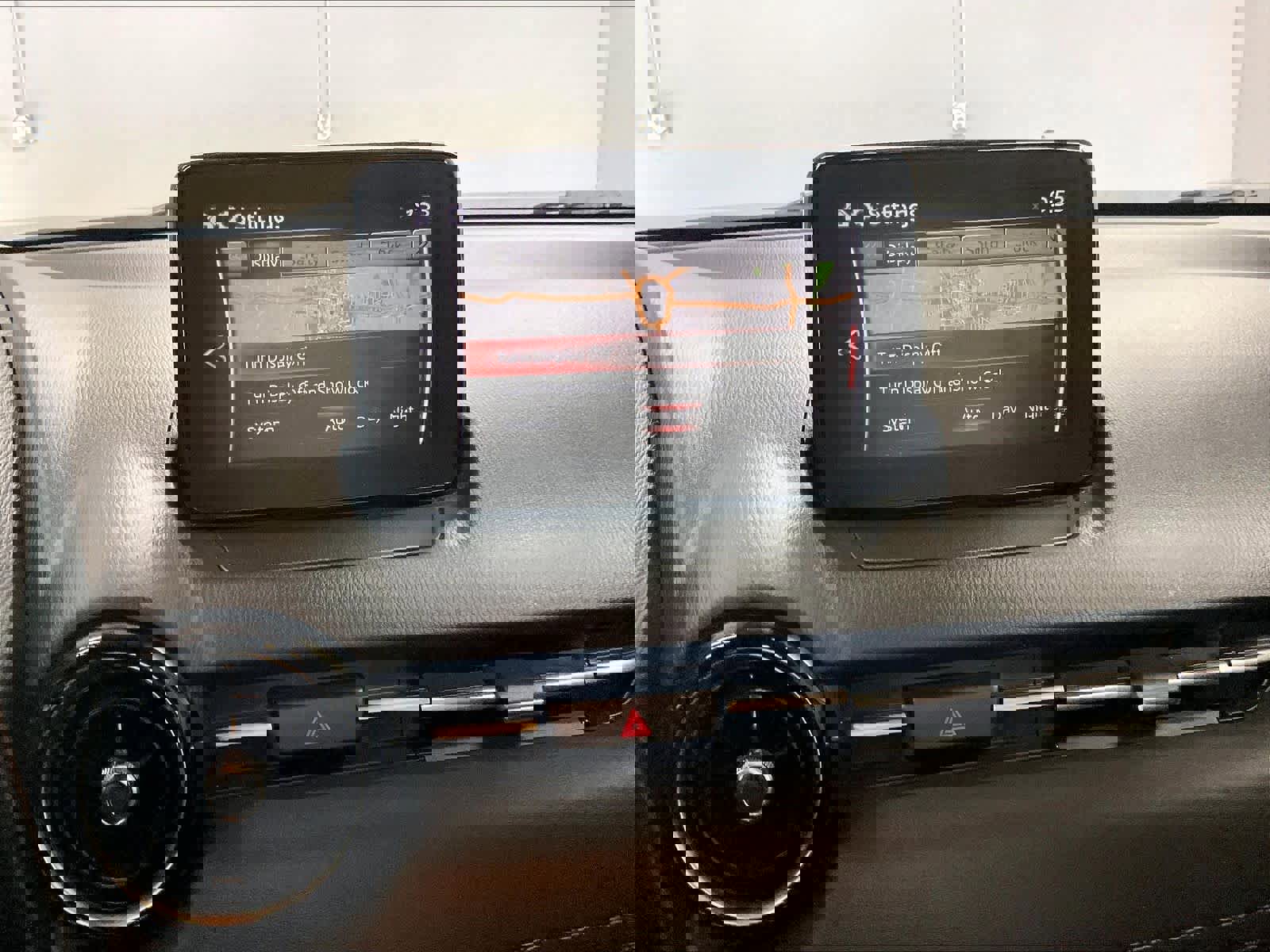 Used 2019 MAZDA CX-3 Touring image 8