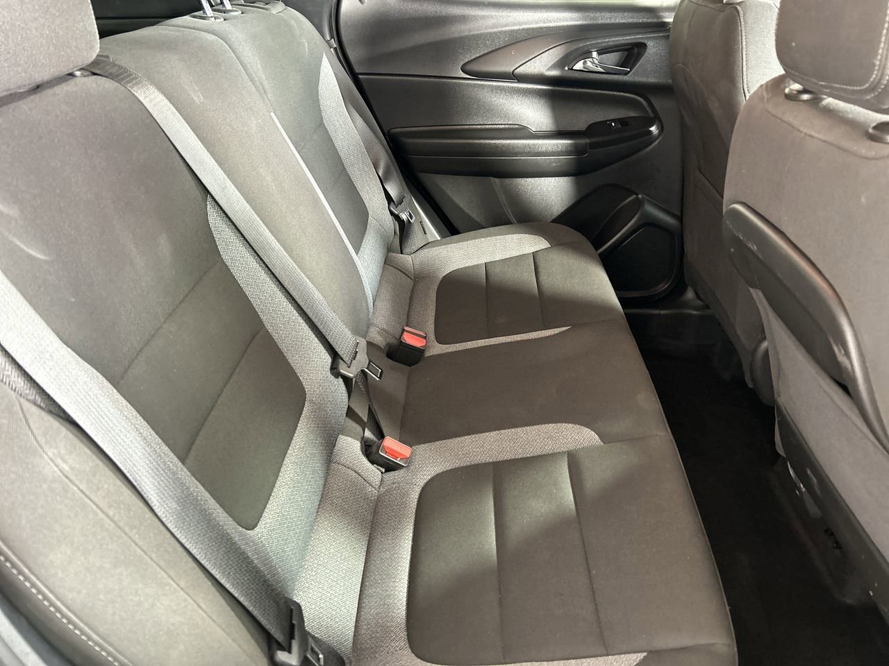 Used 2025 Chevrolet TrailBlazer LT FWD image 24