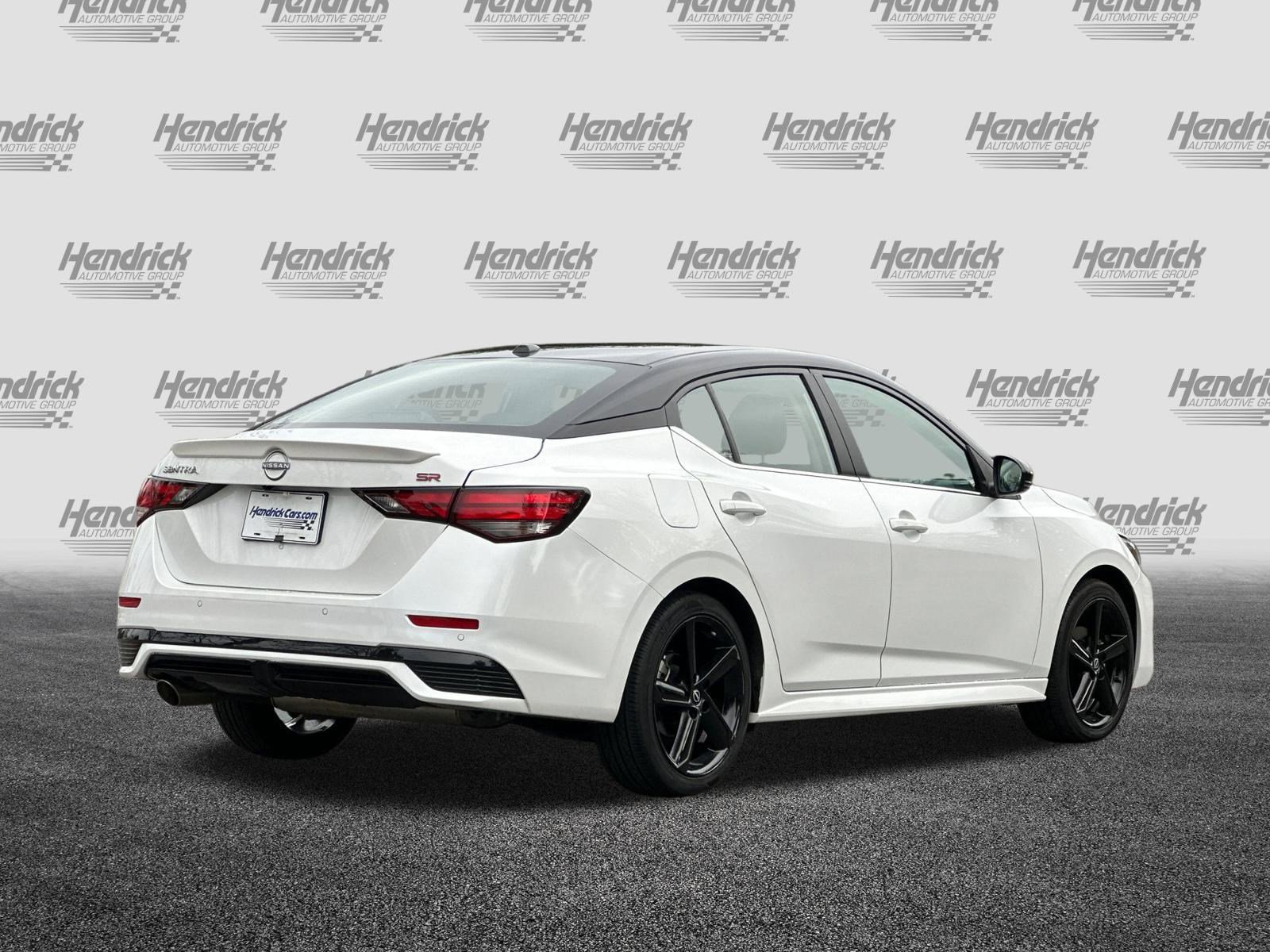 Used 2024 Nissan Sentra SR w/ Trunk Package image 5