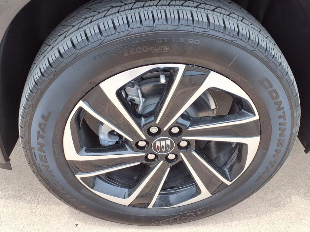 New 2026 Buick Enclave Sport Touring w/ Power Package image 9