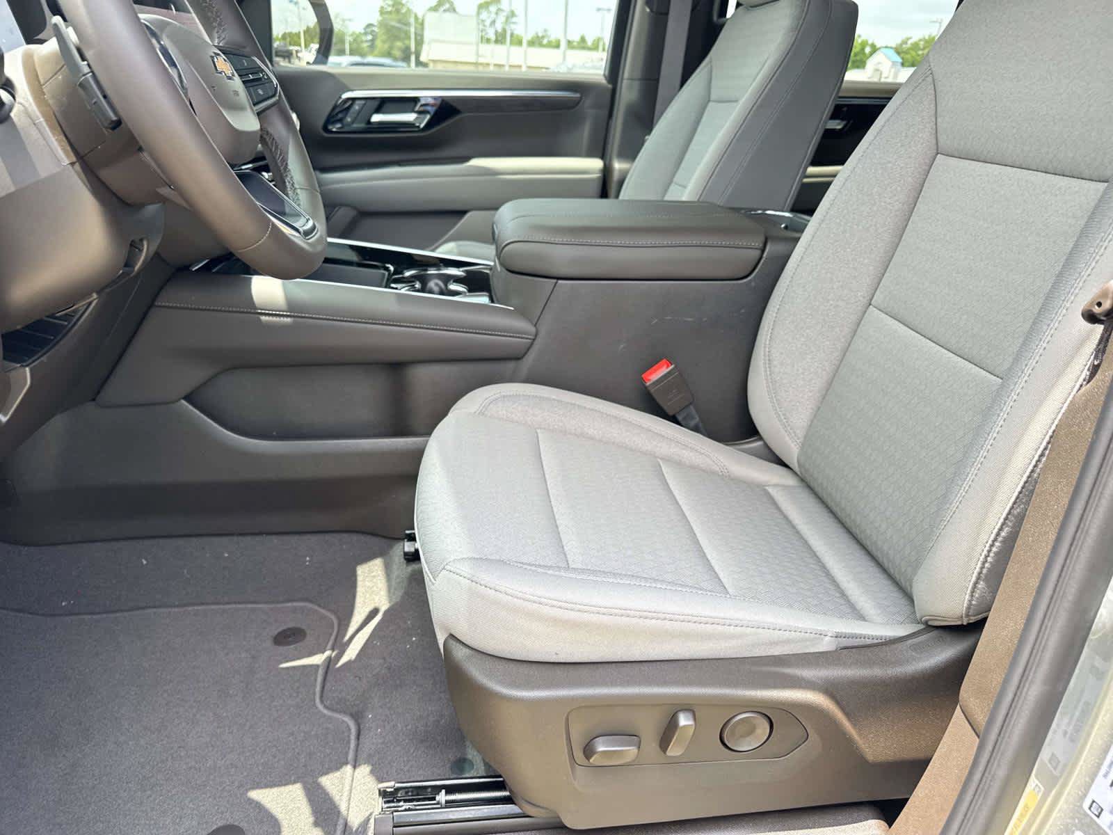 New 2026 Chevrolet Tahoe LS AWD/4WD image 12
