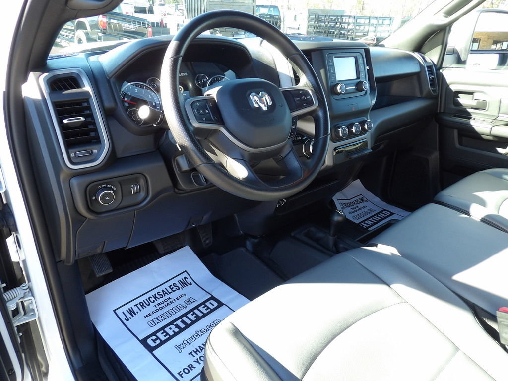 Used 2024 RAM 2500 Tradesman w/ Protection Group AWD/4WD image 16