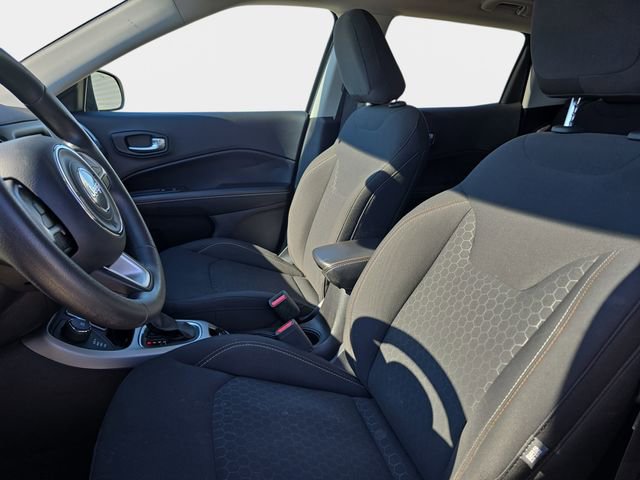 Used 2018 Jeep Compass Sport image 17