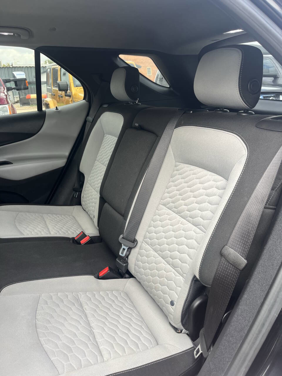 Used 2018 Chevrolet Equinox LT image 21