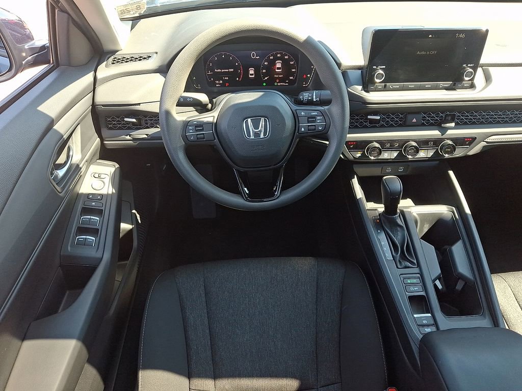 Used 2023 Honda Accord EX image 11