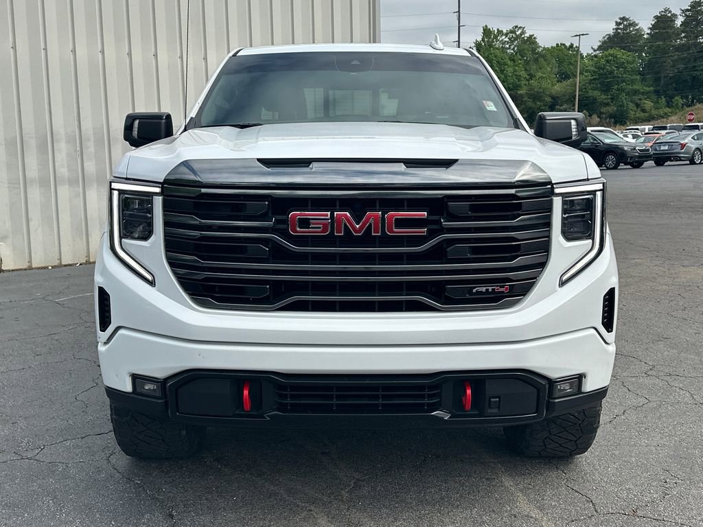Used 2022 GMC Sierra 1500 AT4 w/ AT4 Preferred Package AWD/4WD image 3