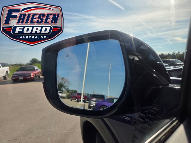 Used 2025 Nissan Armada PRO-4X AWD/4WD image 11