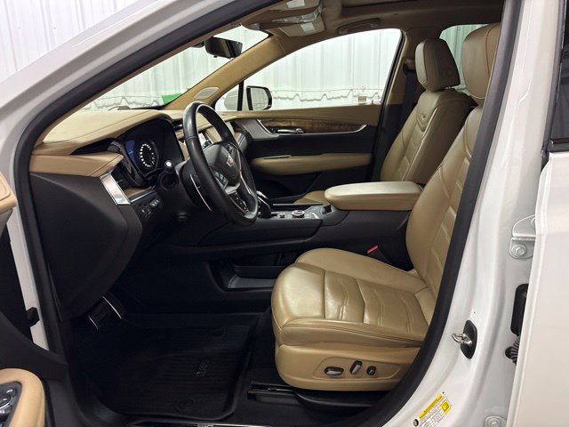 Used 2021 Cadillac XT5 Sportv w/ Platinum Package AWD/4WD image 30