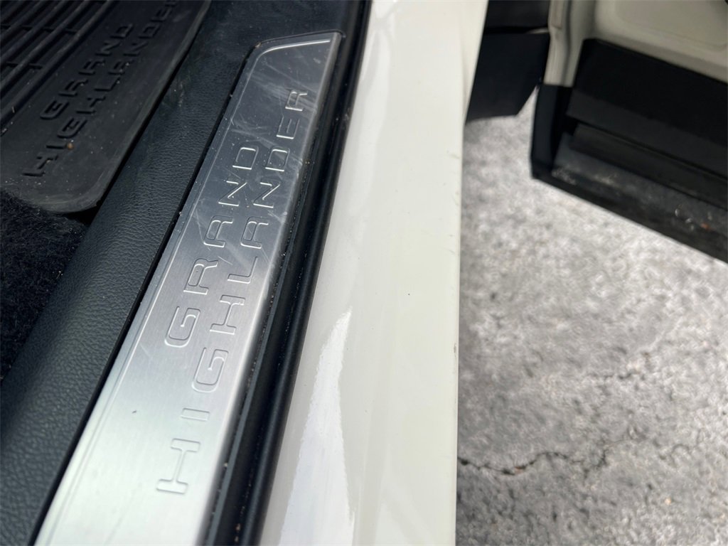 Used 2024 Toyota Grand Highlander Platinum image 37