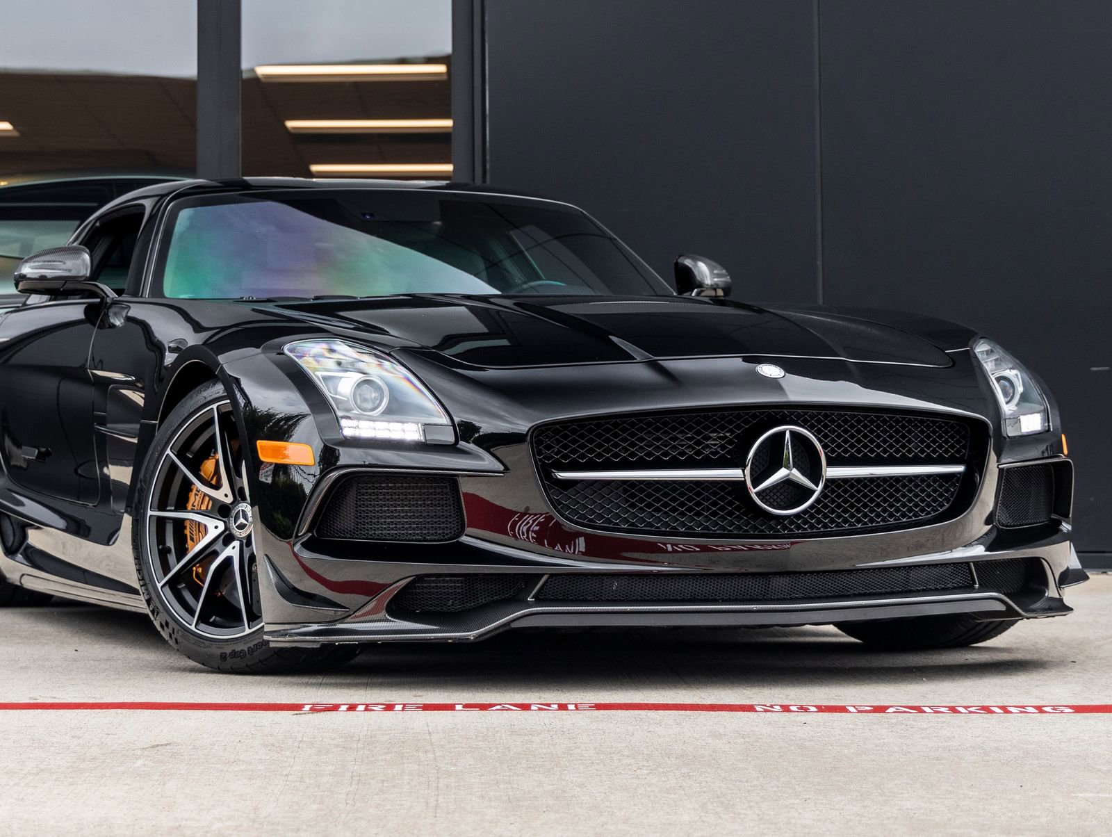 Used 2014 Mercedes-Benz SLS AMG Black Series image 6