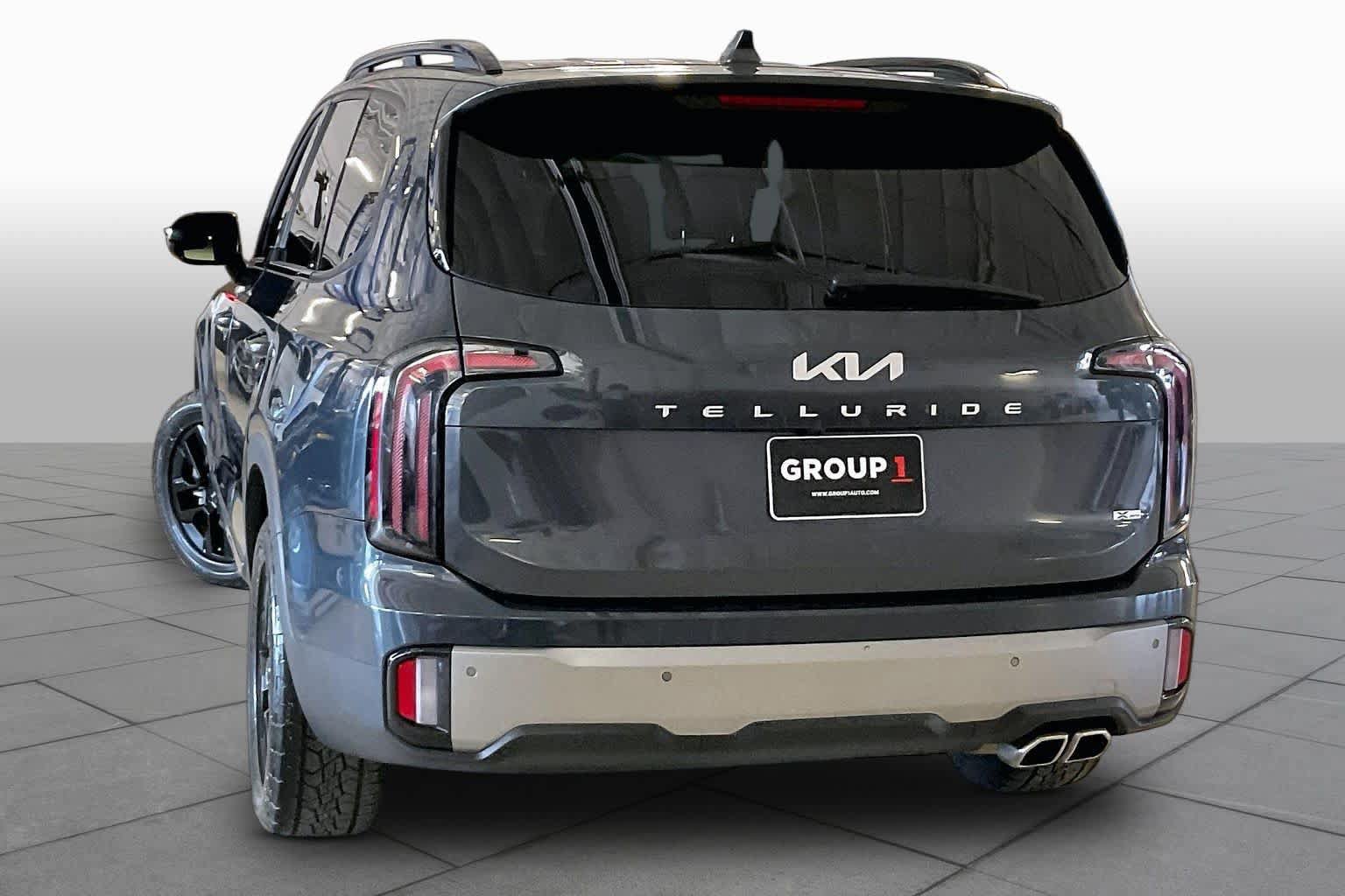 Used 2023 Kia Telluride SX Prestige X-Pro AWD/4WD image 11