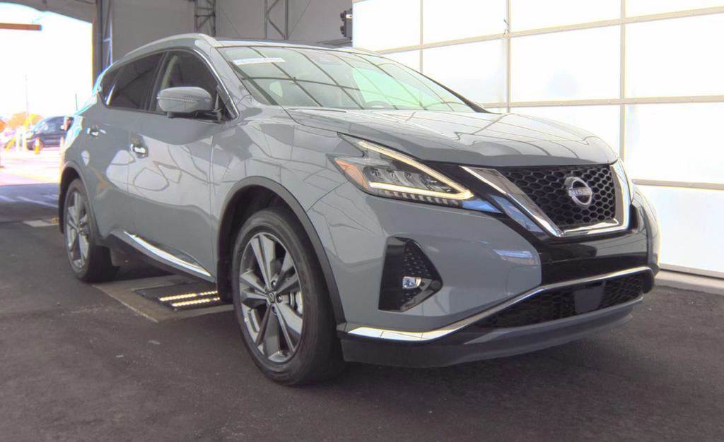Certified 2023 Nissan Murano Platinum w/ Cargo Package image 2