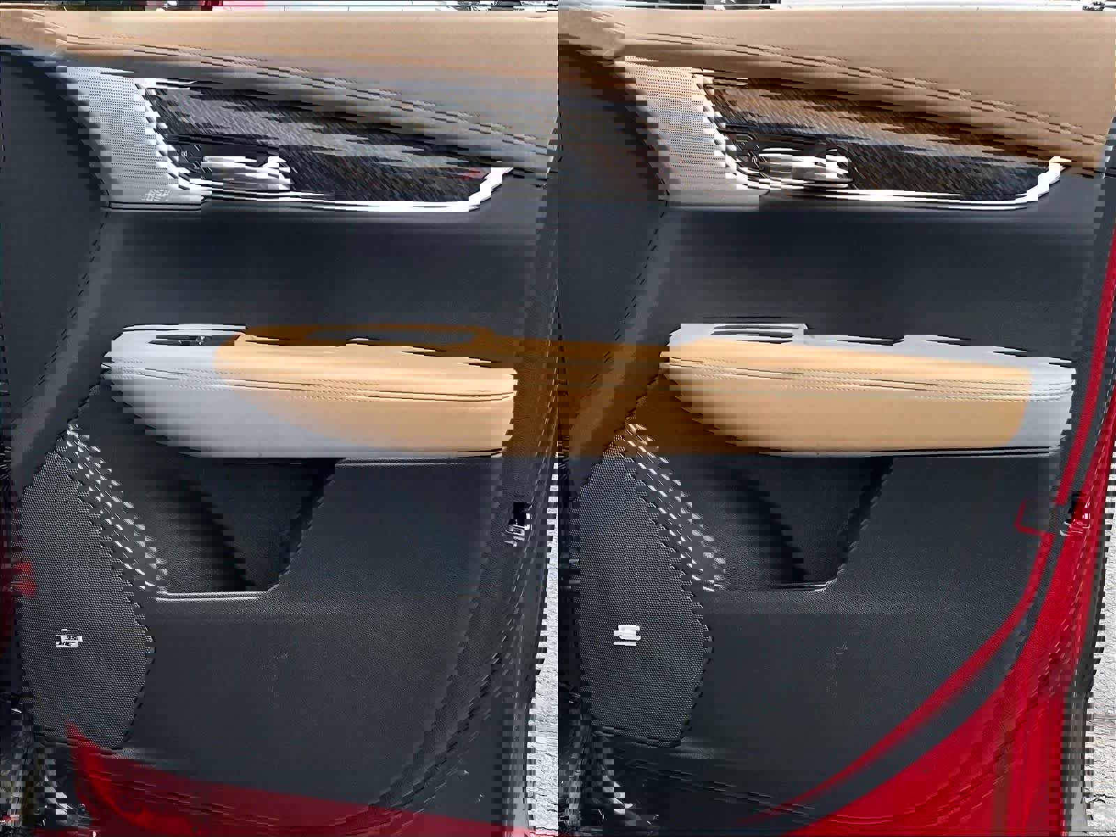 Used 2023 Cadillac XT6 Premium Luxury w/ Platinum Package image 12