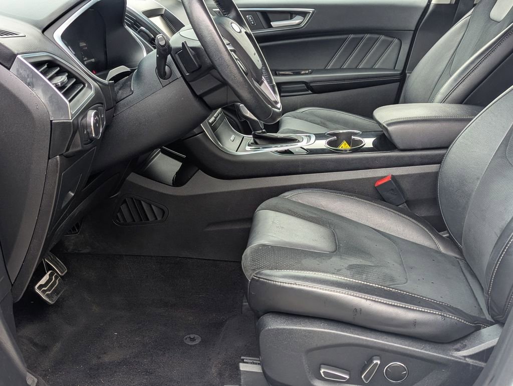 Used 2015 Ford Edge Sport w/ Equipment Group 401A AWD/4WD image 11
