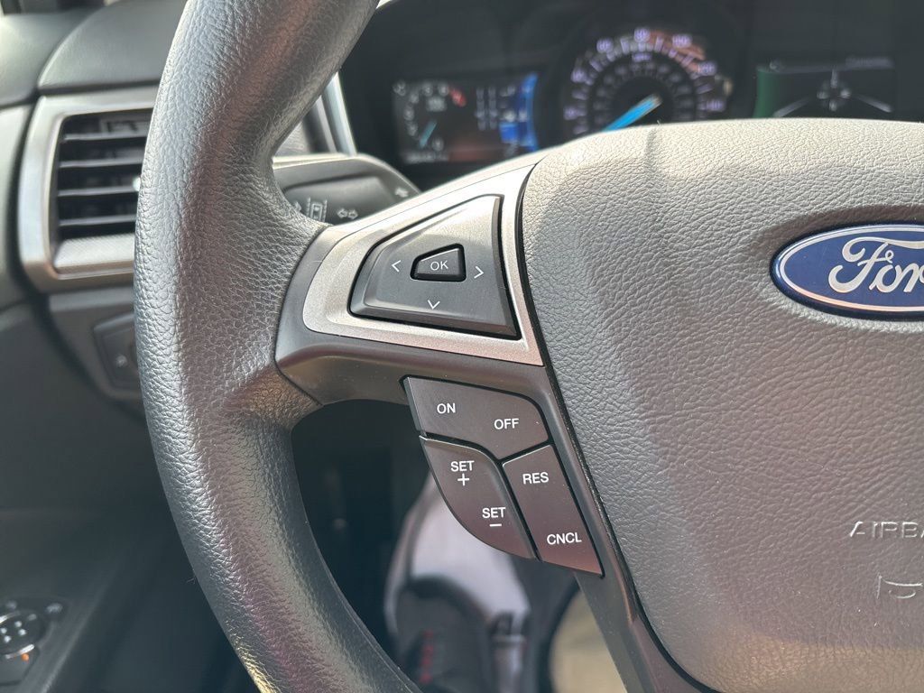 Used 2020 Ford Fusion SE image 17