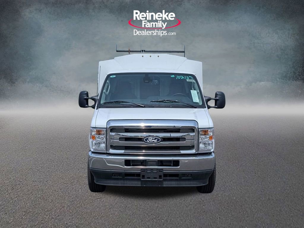 New 2026 Ford E-350 and Econoline 350 Super Duty w/ Power Equipment Group RWD image 2