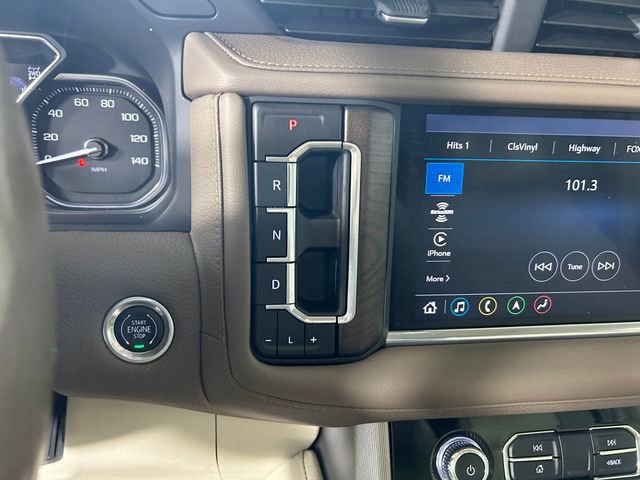 Used 2021 GMC Yukon Denali w/ Denali Premium Package image 21