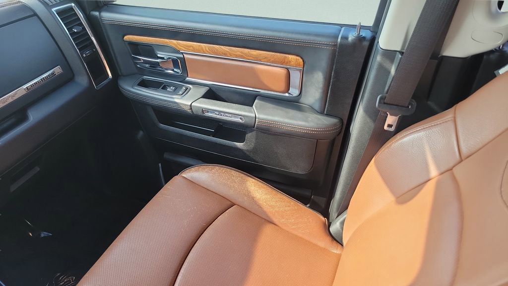 Used 2018 RAM 1500 Laramie Longhorn image 16