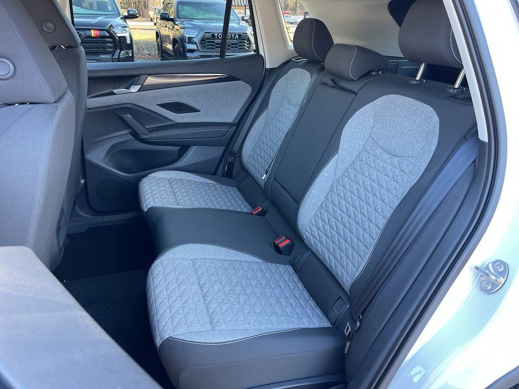 New 2026 Volkswagen Tiguan S FWD image 17