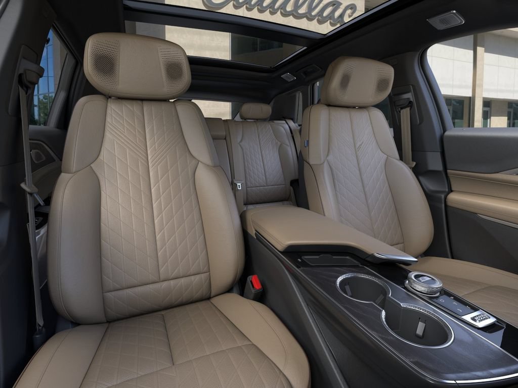 New 2026 Cadillac Lyriq V AWD/4WD image 16