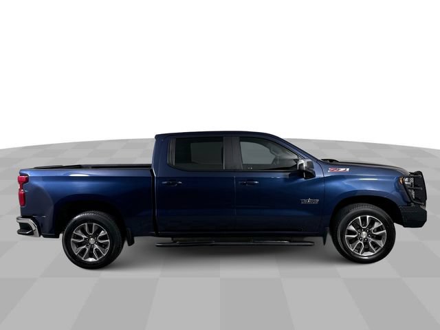 Used 2021 Chevrolet Silverado 1500 LT w/ Texas Edition Plus AWD/4WD image 9