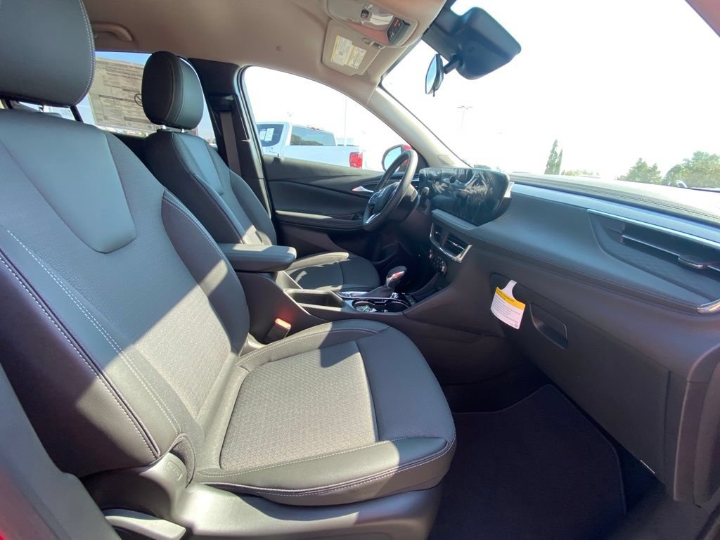 New 2026 Buick Encore GX Preferred w/ Comfort Package FWD image 30