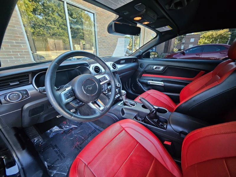 Used 2018 Ford Mustang GT Premium w/ Equipment Group 401A RWD image 50